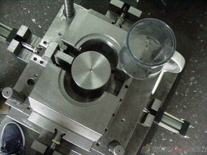 塑料模具 现代制造业的核心工具